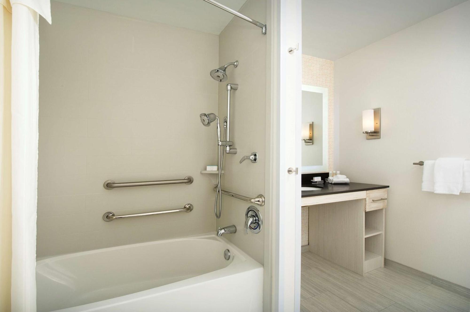 Homewood Suites By Hilton Miami Downtown/Brickell Екстериор снимка