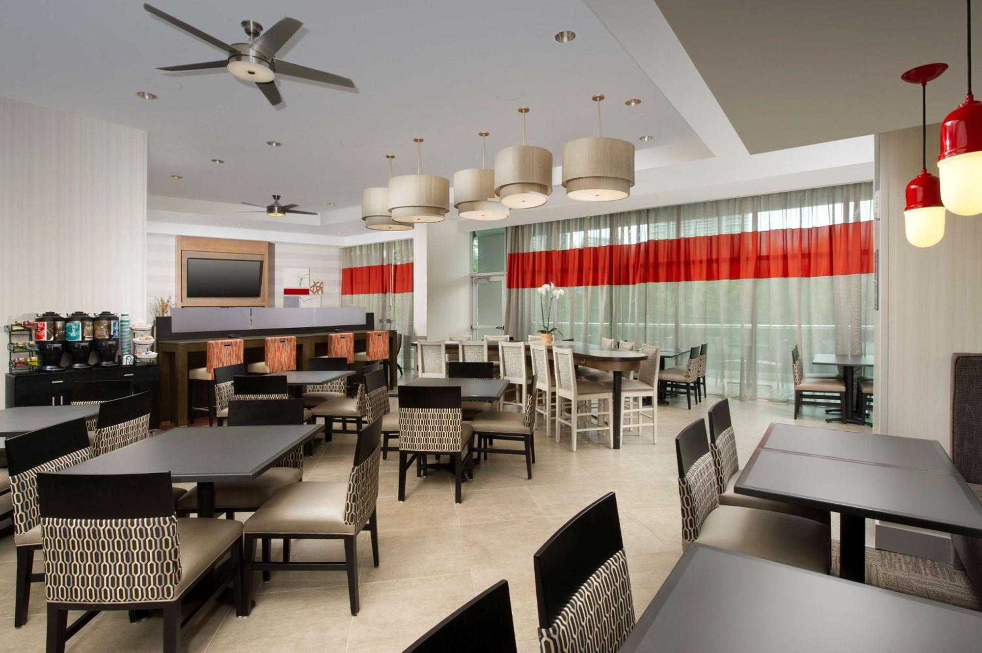 Homewood Suites By Hilton Miami Downtown/Brickell Екстериор снимка