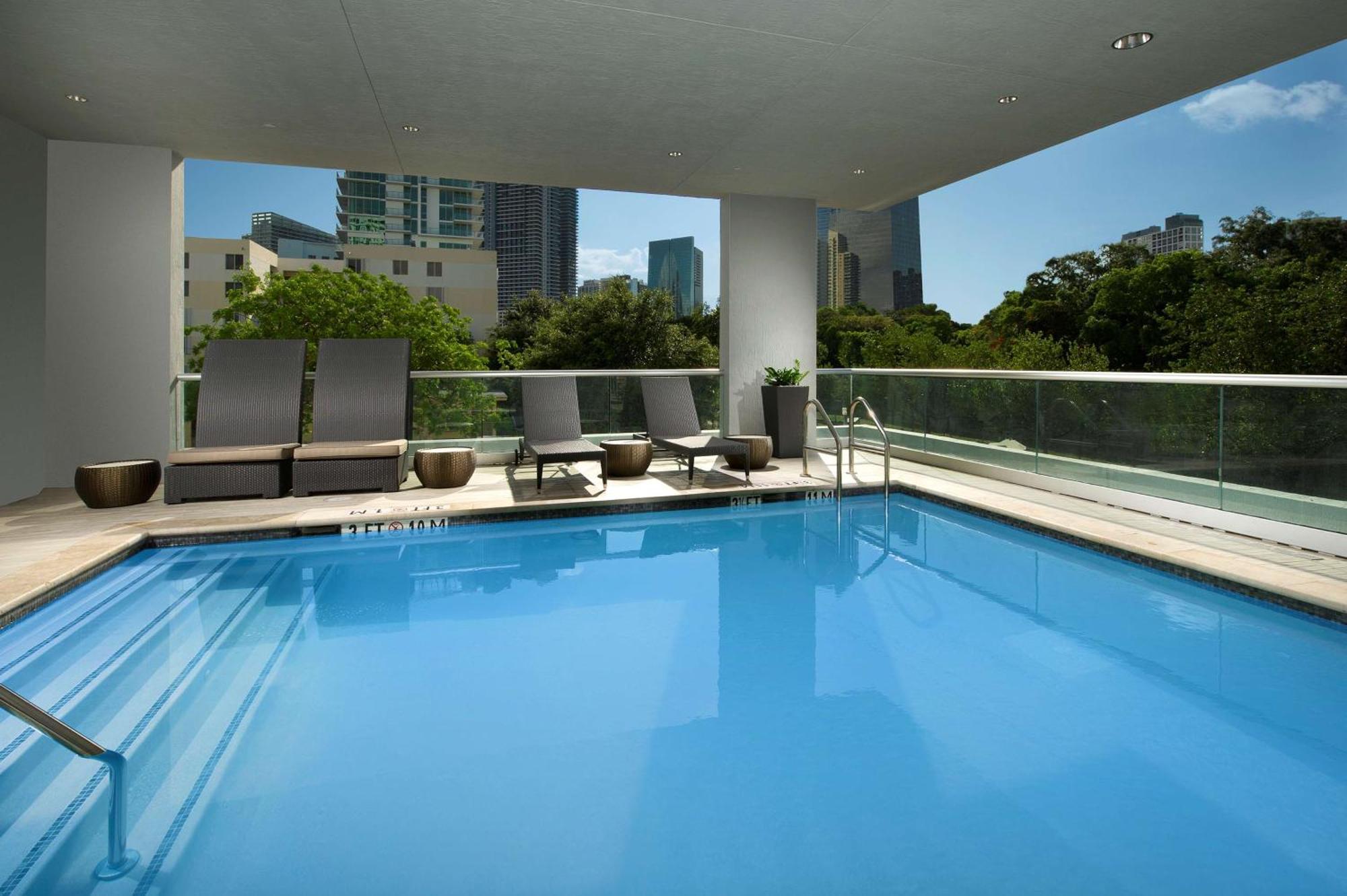 Homewood Suites By Hilton Miami Downtown/Brickell Екстериор снимка